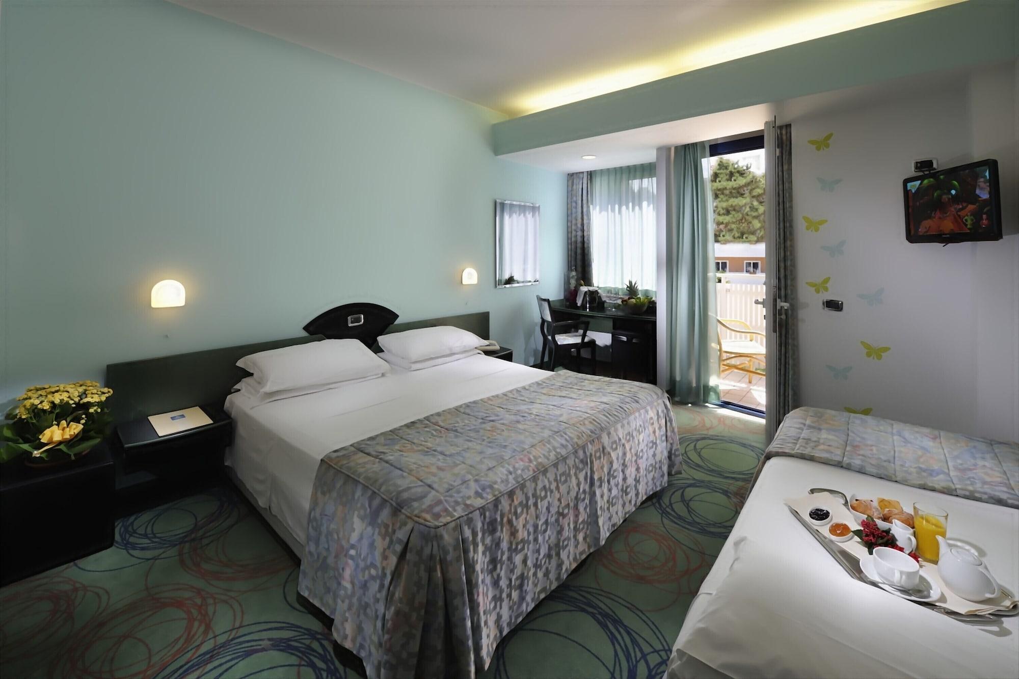 Hotel Medusa Splendid Lignano Sabbiadoro Exterior foto