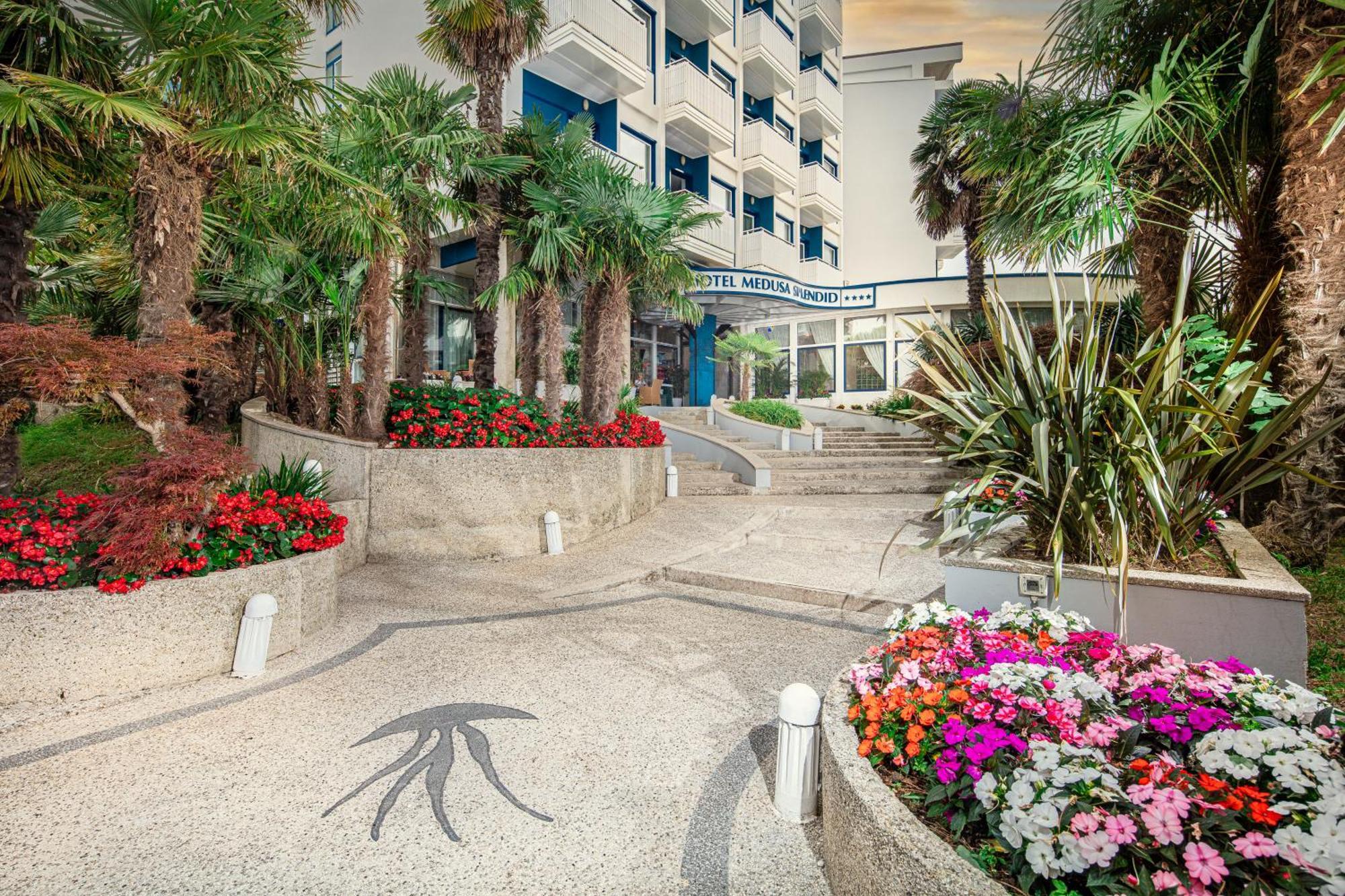 Hotel Medusa Splendid Lignano Sabbiadoro Exterior foto